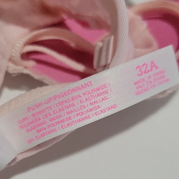 PINK Victoria's Secret Lace Push Up Underwire Bra - Light Pink - Picture 11 of 11